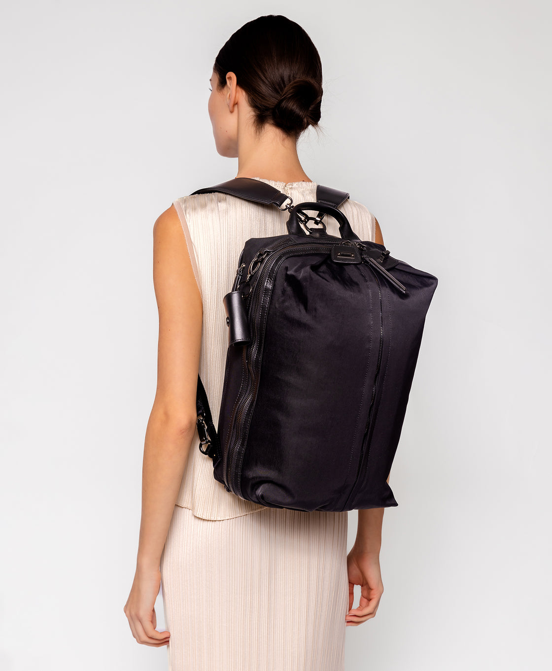 Studio 2 Bag Caraa
